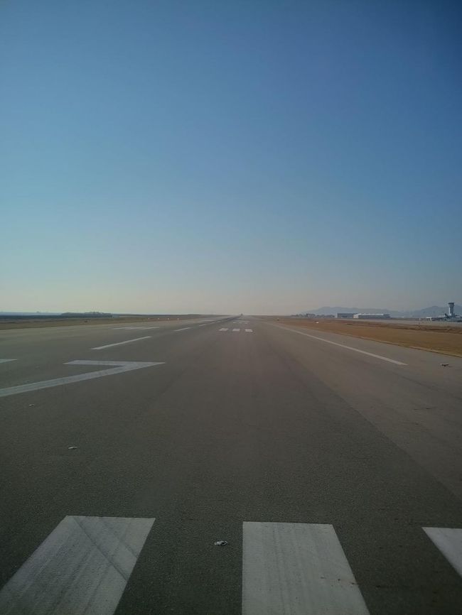 離着陸時も電波を発信しない状態であればスマホで撮影できるのでありがたいです。