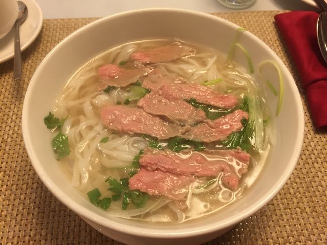 フォーボー。牛肉のフォー。<br />あっさりスープでおいしい。