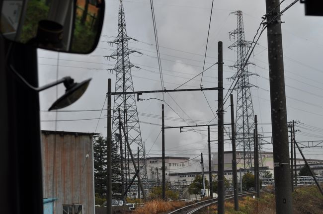 　専用軌道を走ります。