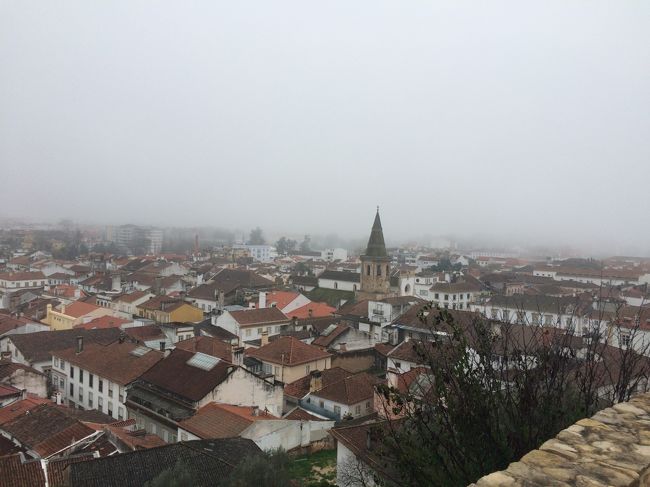 トマールの街並み。<br />かわいらしい街です。