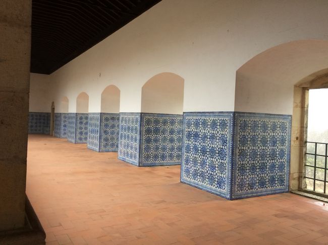 こちらは２階。<br /><br />やはりアズレージョが素敵です。