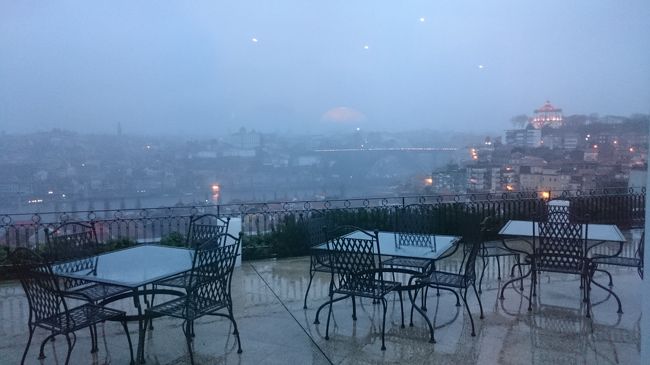 おはよう。<br />予報通りの雨です。<br />ただ１日の滞在で晴れて本当にラッキーだった。