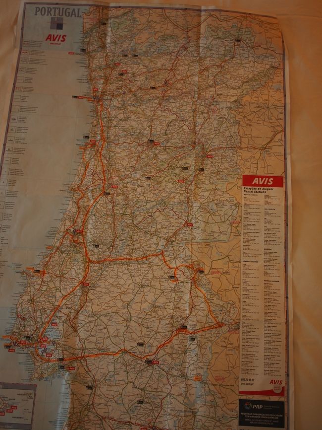 ちょっと見にくいけど今回走ったルート地図。<br />6日間で合計1100?！<br /><br />今までのレンタカー旅はもっとハードだったけど（笑）<br />ホテル9時頃発、次のホテルへ15〜16時頃着の日程。<br />以前ほどは欲張れなくなりました。<br /><br />でもアレンティージョ地方へも行けたし、ポルトの町並みも満喫したし大満足です。<br />パパりん改めてお疲れ様、ありがとう。