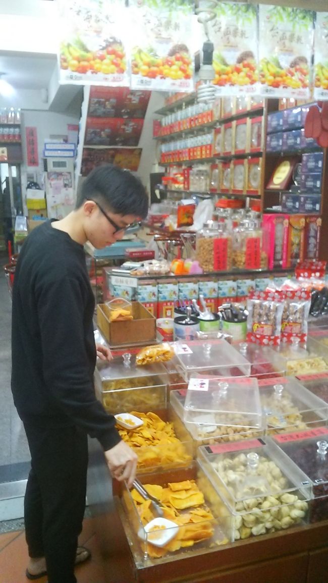 ドライマンゴーをゲット