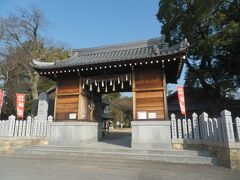鶴林寺から北西へ約2km移動，加古川市加古川町木村の泊神社へ．
創建は大和時代と伝わる．主祭神は天照大神･少彦名神･国懸大神．
境内拝観自由，門前駐車場あり．