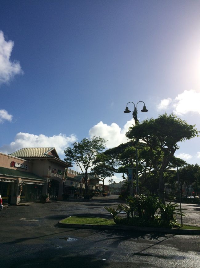 TARGETもカイルアショッピングセンターもやっぱりお休み〜