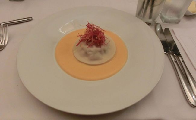 隠し味にパクチーが使われていたりしますが、あらかじめパクチーが苦手なことを伝えてありましたので、だめな人は人参のソースに変更してありました。<br />心遣いが嬉しいです。