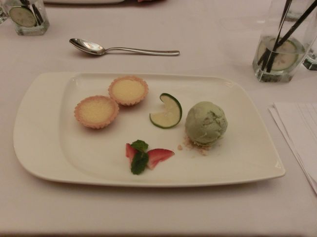 さっぱりしたデザートで大満足。