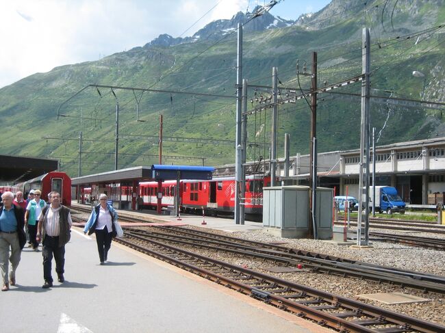 　下車したアンデルマットの駅です。