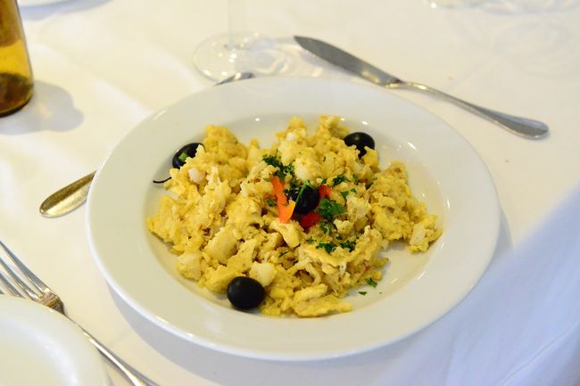 昼食<br />ポルトガルの名物料理　バカリャウ（干しタラ）でした。