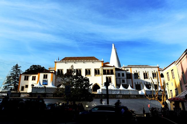 バスで３５分ぐらいでシントラに着きました。