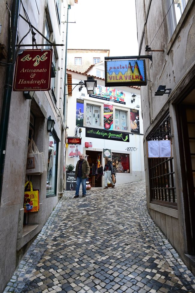 土産店が続いています。