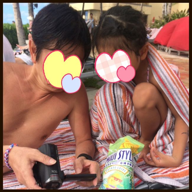 いい加減少し休ませないと。。<br /><br />父娘泳ぎのフォームチェック中〜