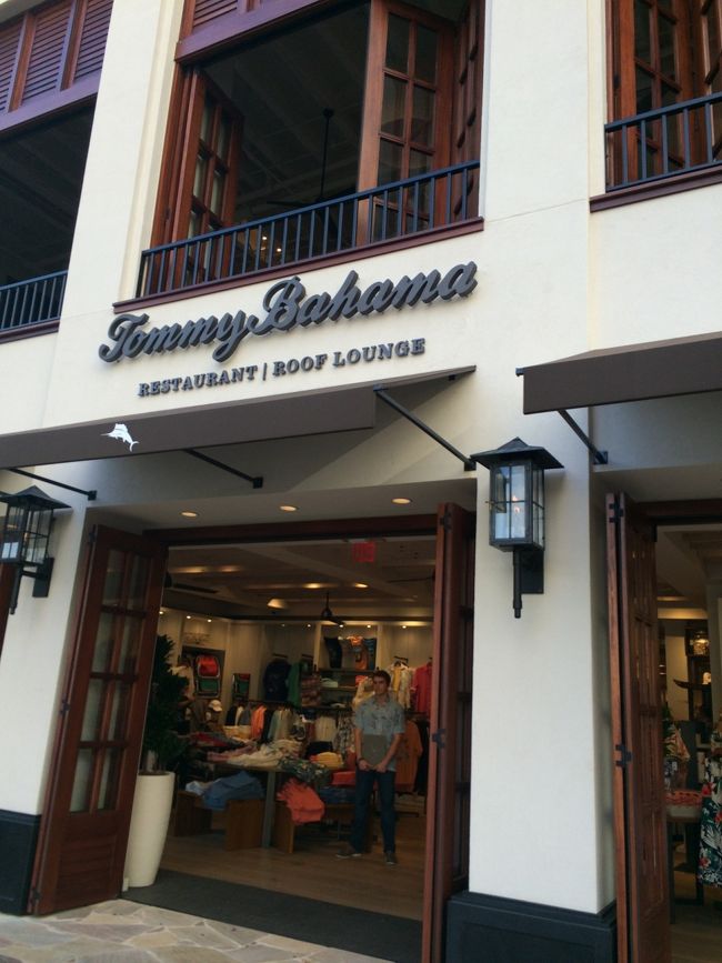 2015'オープンしたこちら。<br />Tommy Bahama Restaurant。