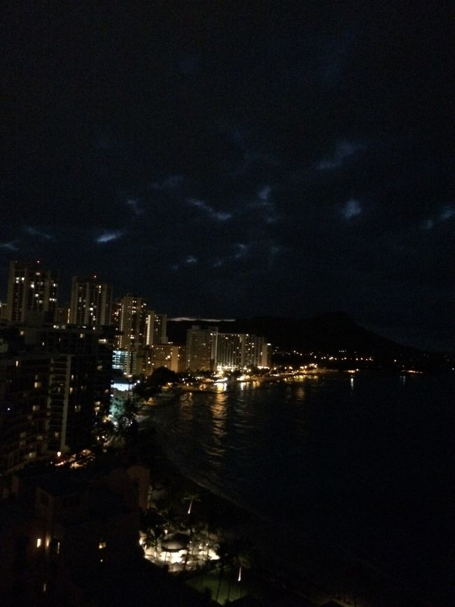 2015' 12.29 7日目の朝で〜す。<br />ついに帰国日になってしまいました。<br /><br />6時過ぎ... まだまだ外は暗いです。