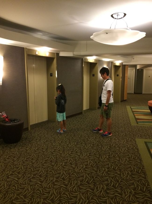 朝ごはんへ出発！