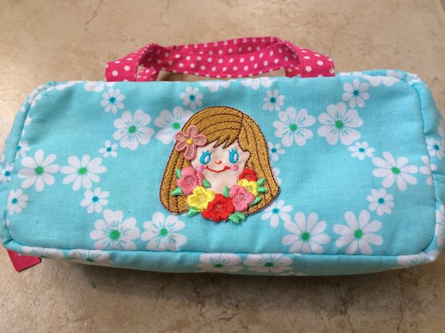 これ、ママにはツボです。<br /><br />食べ物の好みは合わないけど、、<br />物の好みは似てる母娘。<br />水色大好きな娘。趣味が一緒です。。笑