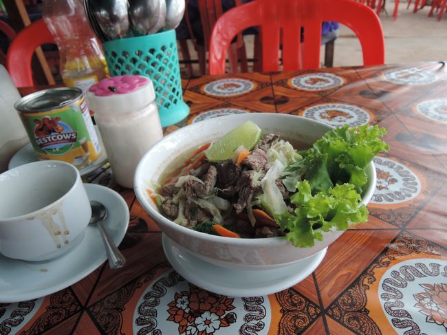 朝ごはんがまだだったので、麺系を注文。あっさり味。