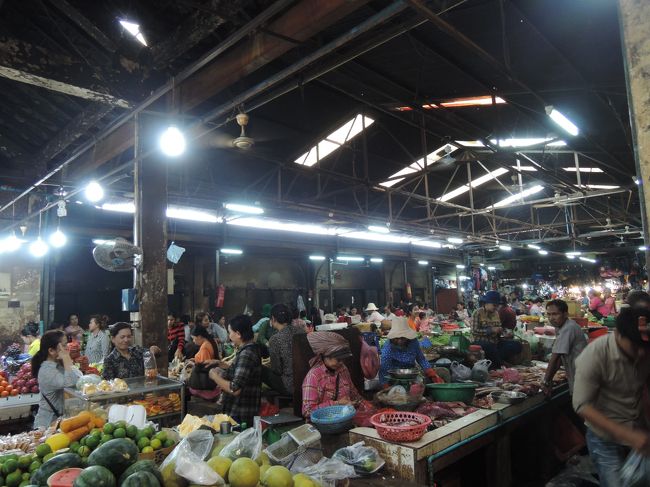 市内にもどってオールドマーケット