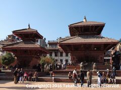 ジャガナラヤン寺院(Jagannarayan Templee)

クリシュナ寺院(Krishna Mandir)の南隣に位置する1565年建立のダルバール広場(&#2346;&#2366;&#2335;&#2344; &#2342;&#2352;&#2357;&#2366;&#2352; (Durbar Square))最古の寺院です。
2015年の地震で完全に倒壊しました。


ジャガナラヤン寺院：http://www.lonelyplanet.com/nepal/around-the-kathmandu-valley/patan/sights/religious/jagannarayan-temple-3-1432416
ダルバール広場：https://en.wikipedia.org/wiki/Patan_Durbar_Square
2015年の地震：https://ja.wikipedia.org/wiki/%E3%83%8D%E3%83%91%E3%83%BC%E3%83%AB%E5%9C%B0%E9%9C%87_(2015%E5%B9%B4)