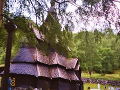 乗船後はバンでオスロに戻ります。
途中立ち寄ったノルウェー最古の教会。

＜Sognefjord Tour from Oslo＞