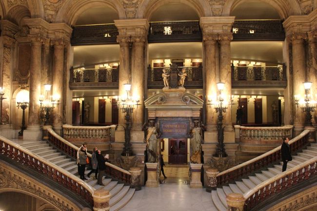 『ANAの特典航空券で行くフランス・イギリス！②パリのSOLDES&オペラ座見学』パリ(フランス)の旅行記・ブログ