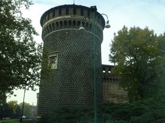 スフォルツェスコ城