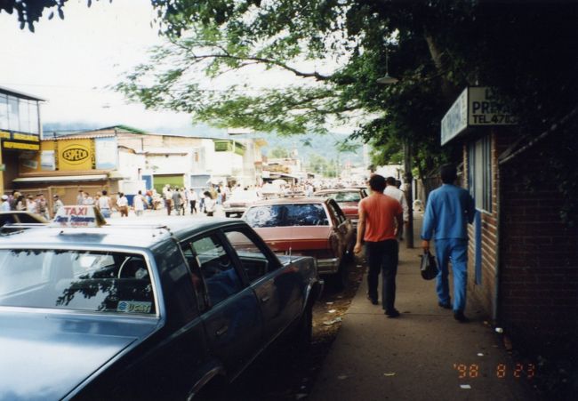 お土産にコーヒーをたくさん買いました。