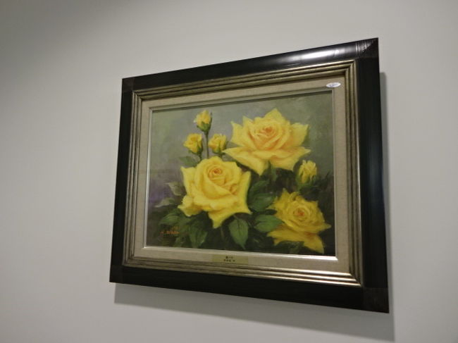 大輪のバラもステキです。