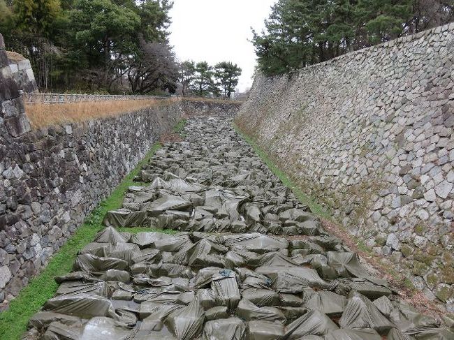 工事中な所が多い。