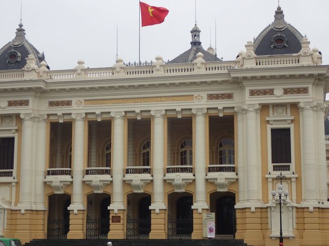 同じく証券取引所前から撮影