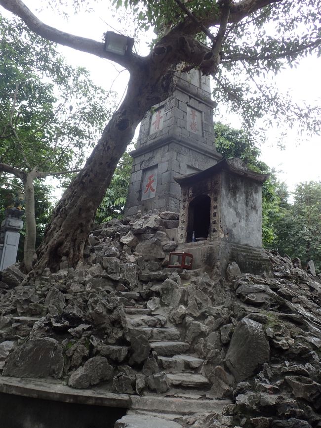 玉山祠の道の途中にあった景観