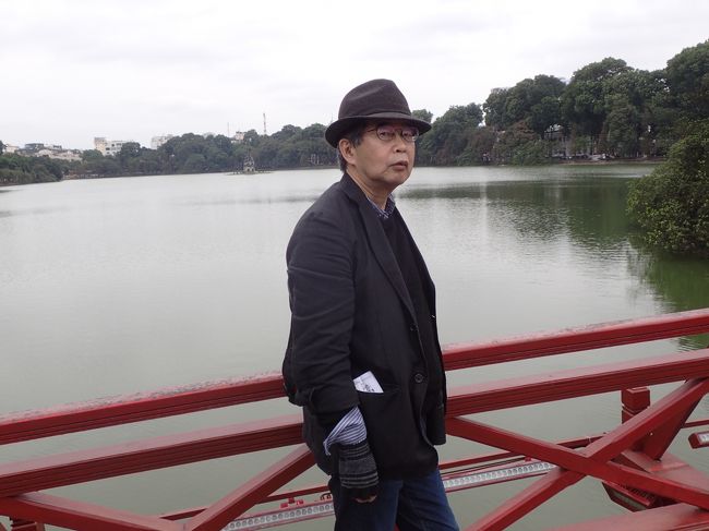 棲旭橋の上で、一枚撮影