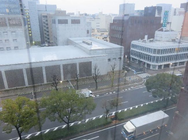 窓からの景色。<br /><br />朝食は付いていないので、モーニングを食べに早々にチェックアウト。