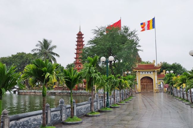 歴史を感じる佇まい。<br />静寂な時が流れてます。