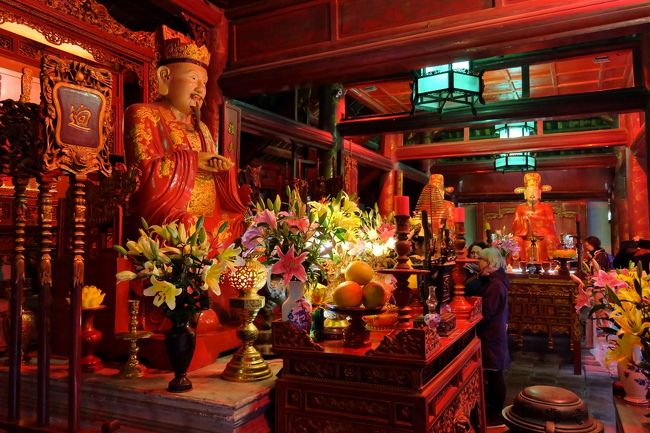 歩き疲れたので、近くのＣＡＦＥでランチ兼ねて小休止。