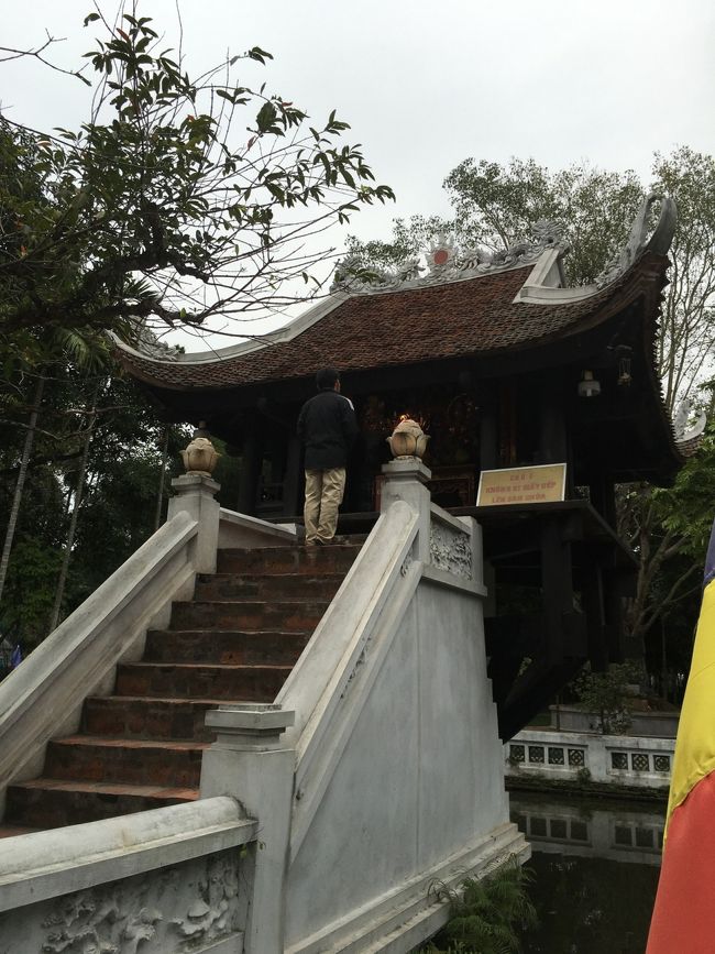 何となく順路的に歩くと一柱寺<br />夫は何をお願いしたのでしょうかね