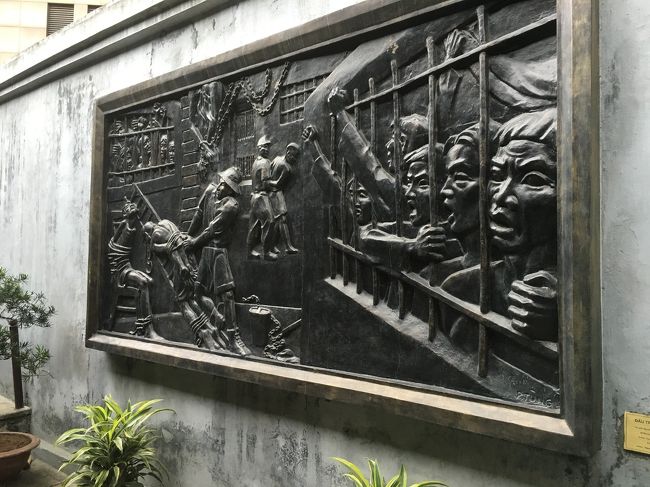 こんなレリーフも