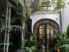 歩いてランチにいきます
せっかくなので一度はベトナムフレンチを
ラバディアン
