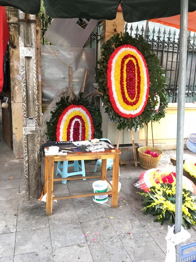 これは？ホーチミン廟にもあったぞ