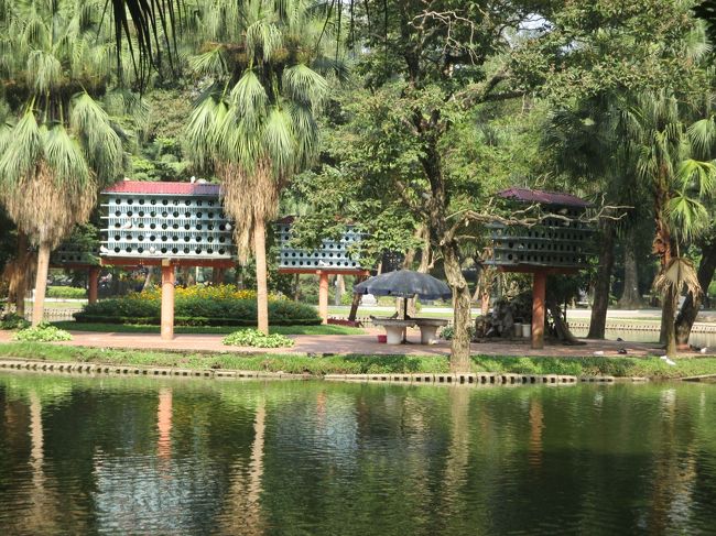 アパート型巣箱。