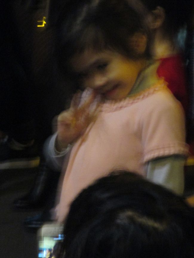 これもぶれてるけど可愛いので。