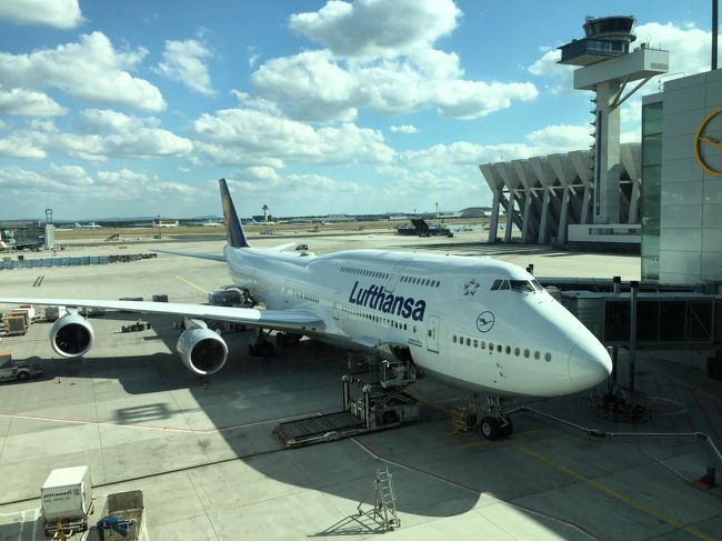 ドイツ・フランクフルト空港から羽田空港へ。<br /><br />いい天気です。