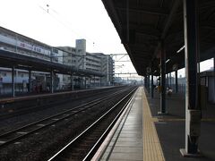 そうこうしているうちに、新下関に到着。

ここで新幹線に乗り換えです。