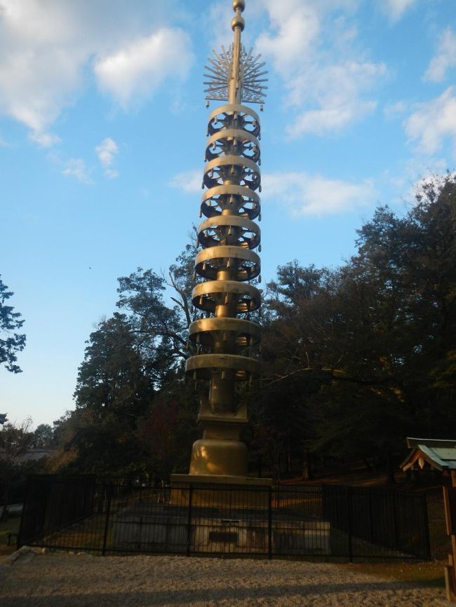 東大時七重塔の相輪を復元したもの。大阪万博に展示された。