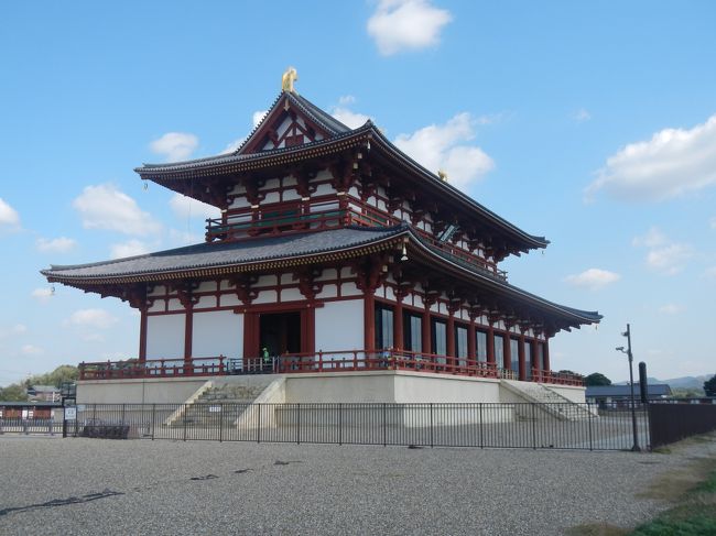 復元された大極殿。これを見るのは初めてだ。