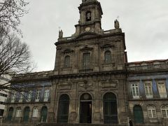 カフェ探してる途中に見つけたトリンダーデ教会。