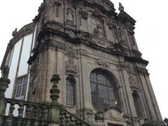 またまた歴史地区に戻ってきて、今度はクレリゴス教会。