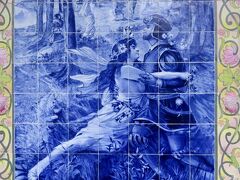 コインブラからバスで45分、ブサコに到着しました。
不覚にも寝てしまい車窓からの写真が撮れませんでした。

ホテル着後、一番目に目に飛び込んできたアズレージョです。
これを見た瞬間、雷に打たれたような気がしました！