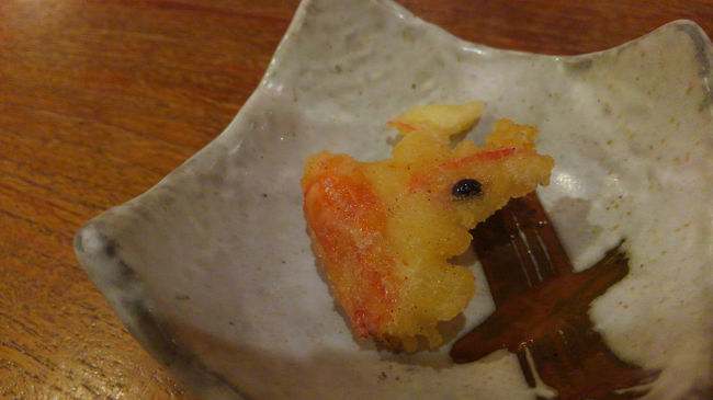 おっ、さっきのクルマエビの頭が変わり果てた姿で帰ってまいりました(泣)。